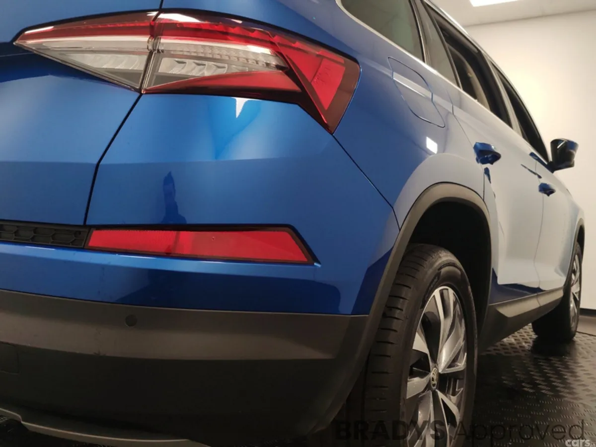 Skoda Kodiaq Estate, Diesel, 2024, Blue
