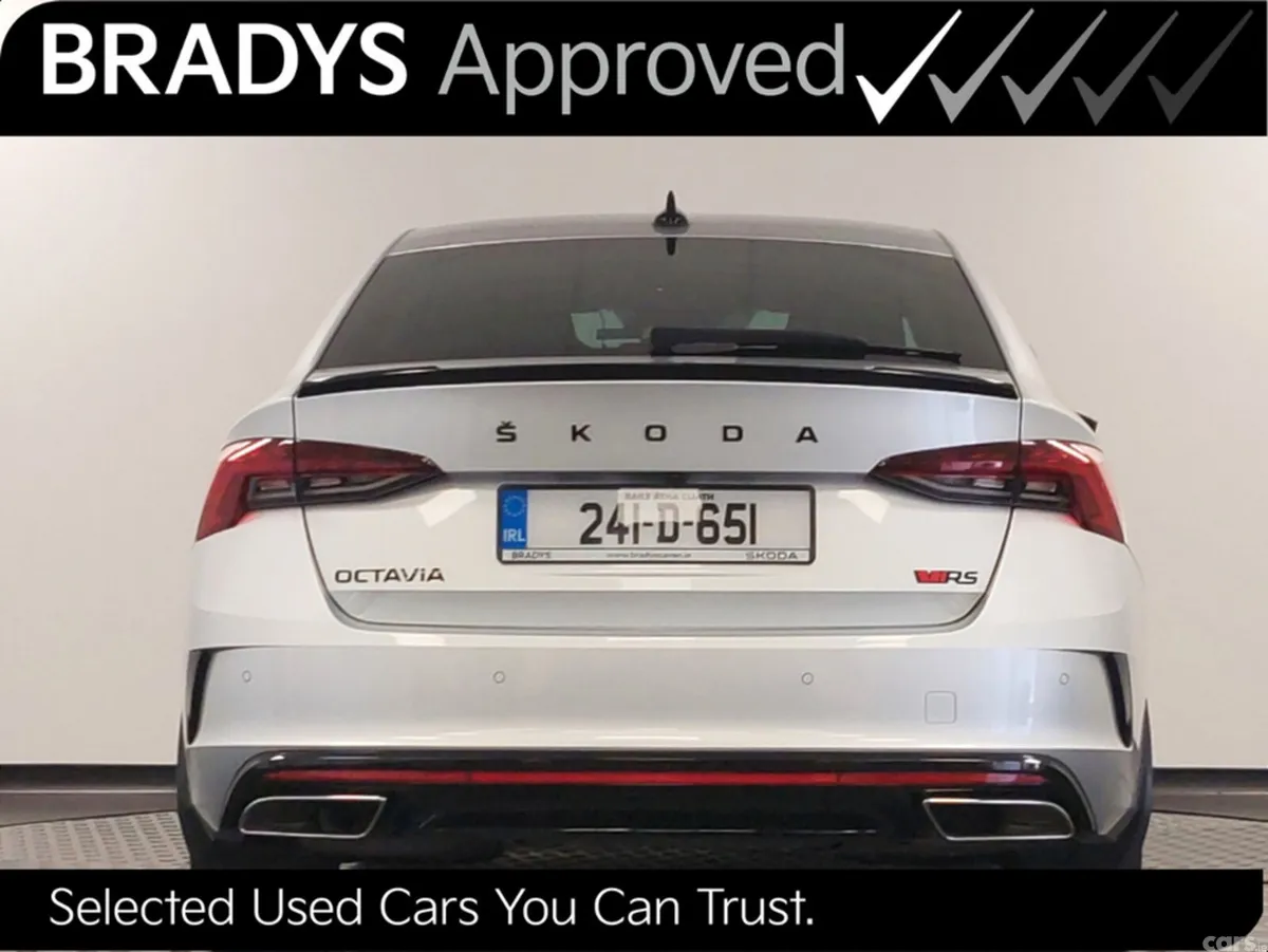 Skoda Octavia Hatchback, Diesel, 2024, Grey