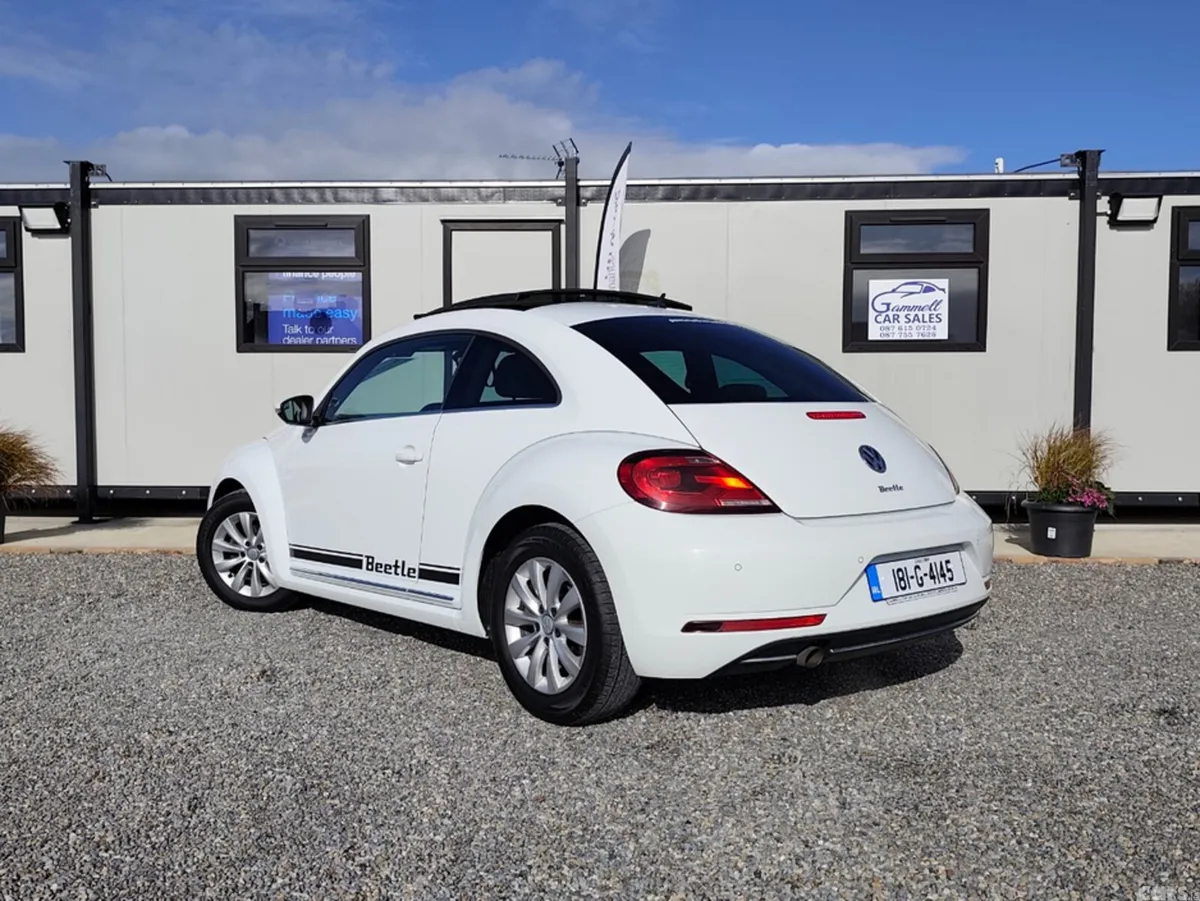 Volkswagen Beetle Hatchback, Petrol, 2018, White