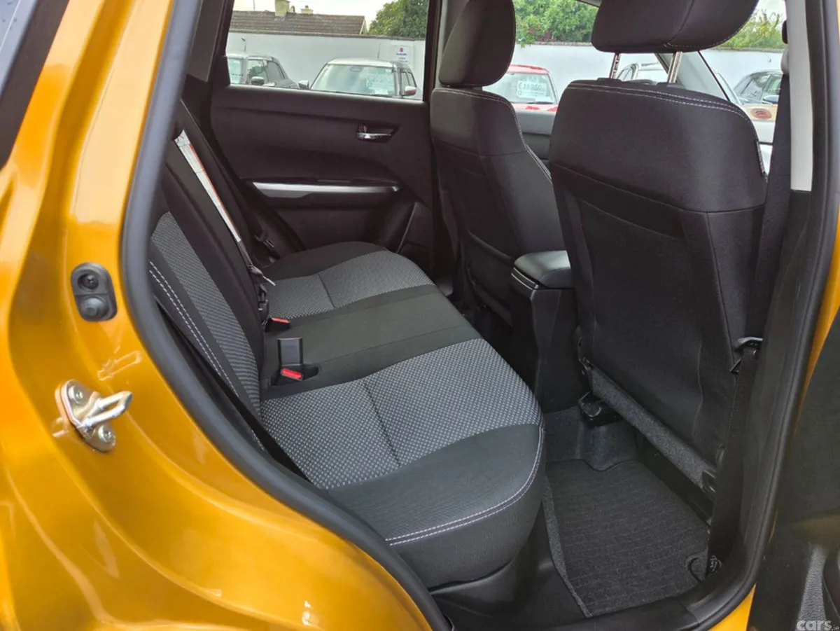 Suzuki Vitara SUV, Petrol Hybrid, 2026, Yellow