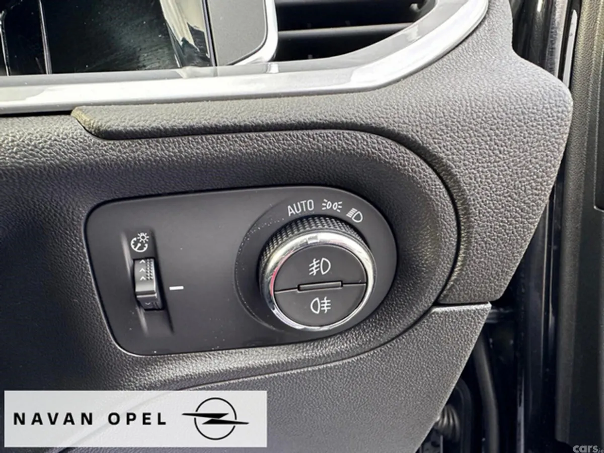 Opel Grandland X SUV, Petrol, 2023, Black