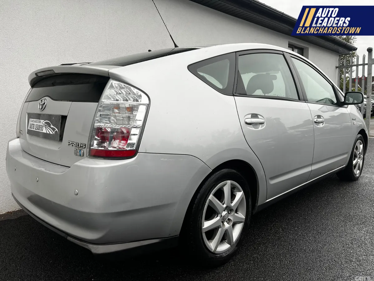 Toyota Prius Hatchback, Petrol Hybrid, 2008, Silver