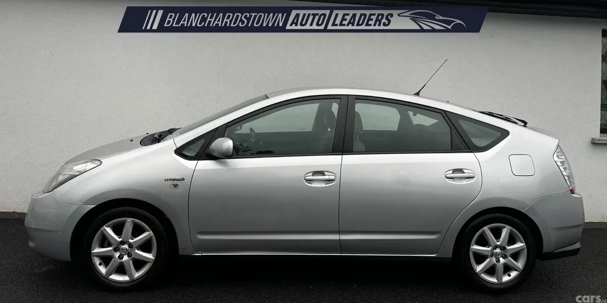 Toyota Prius Hatchback, Petrol Hybrid, 2008, Silver