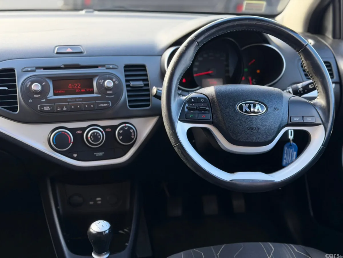 Kia Picanto Hatchback, Petrol, 2017, Red
