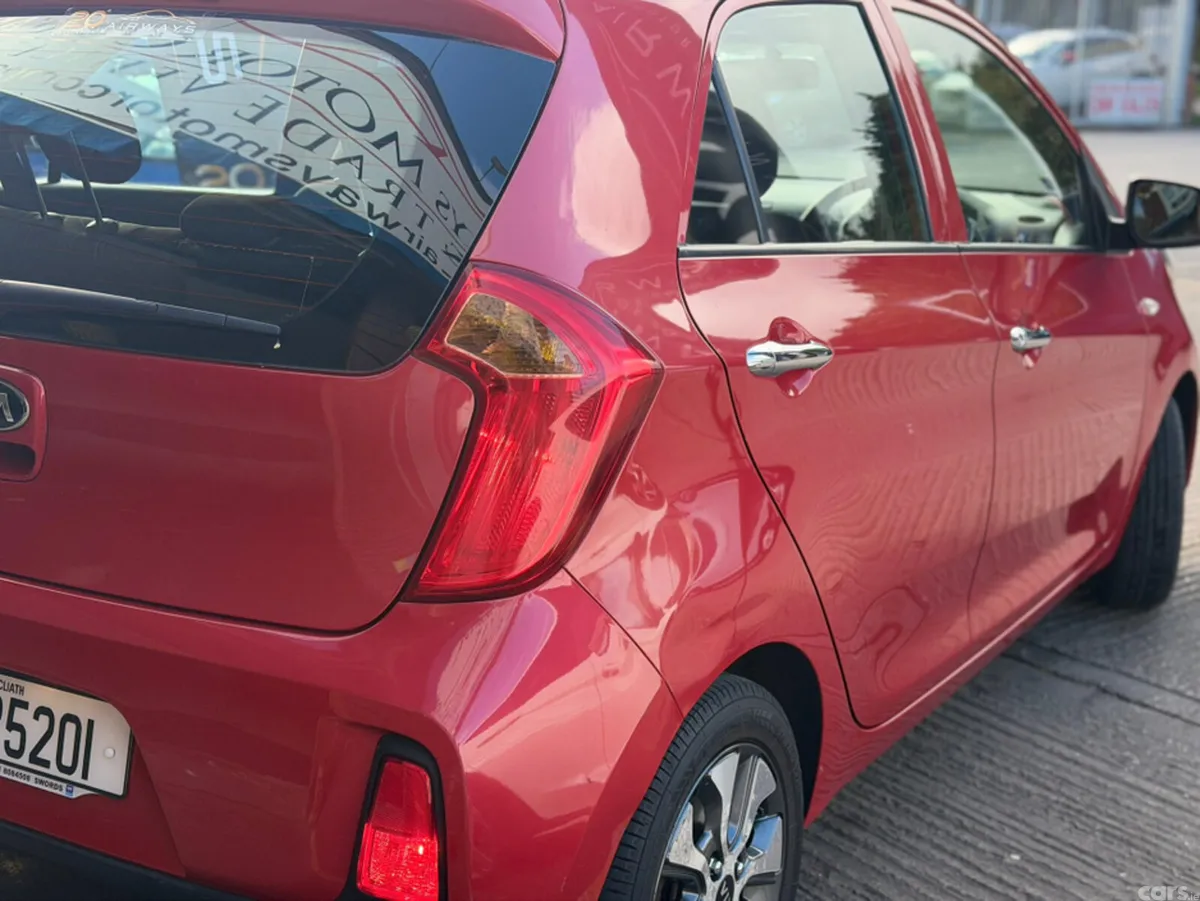 Kia Picanto Hatchback, Petrol, 2017, Red