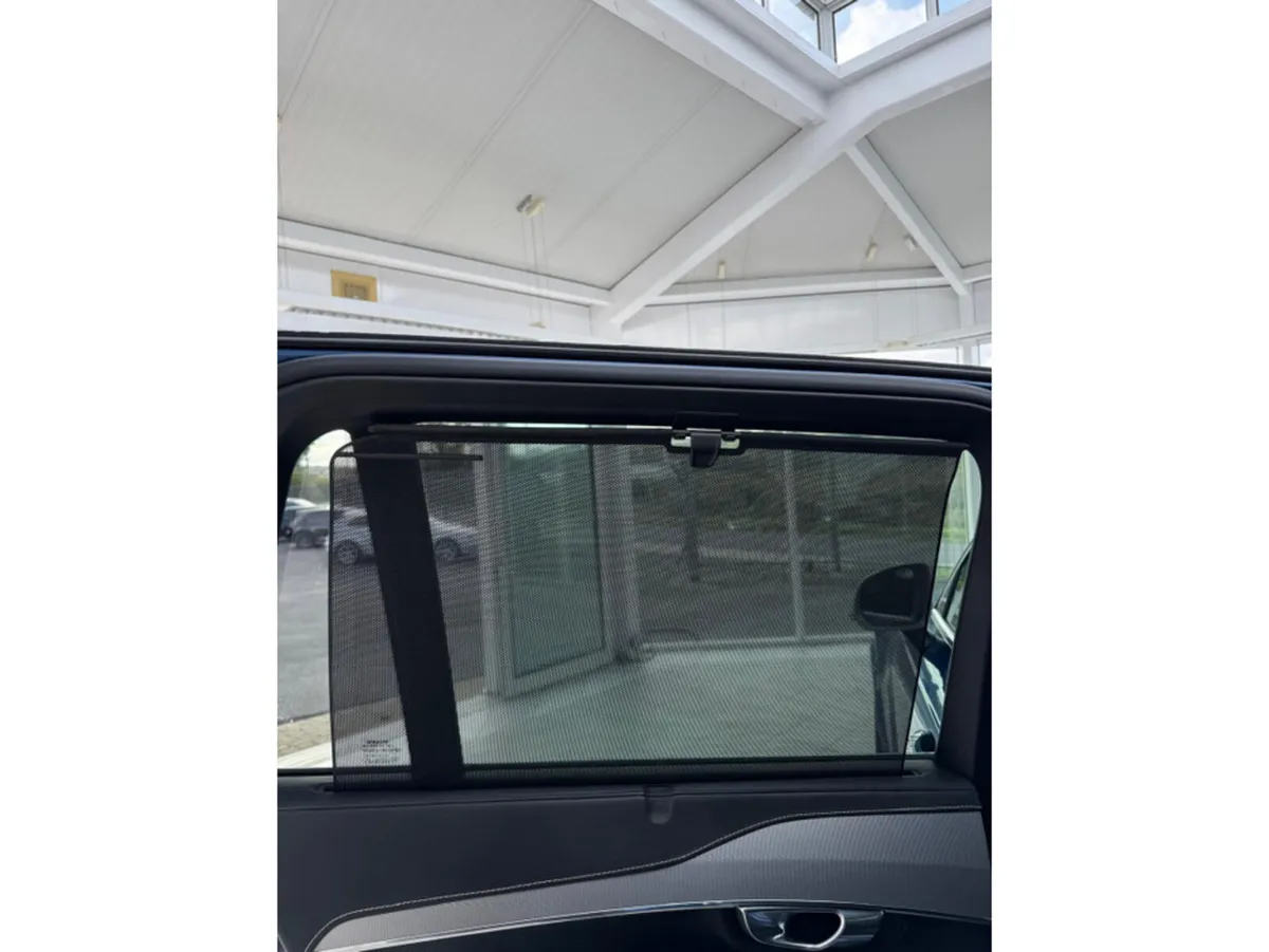Volvo XC90 Estate, Petrol Hybrid, 2016, Blue