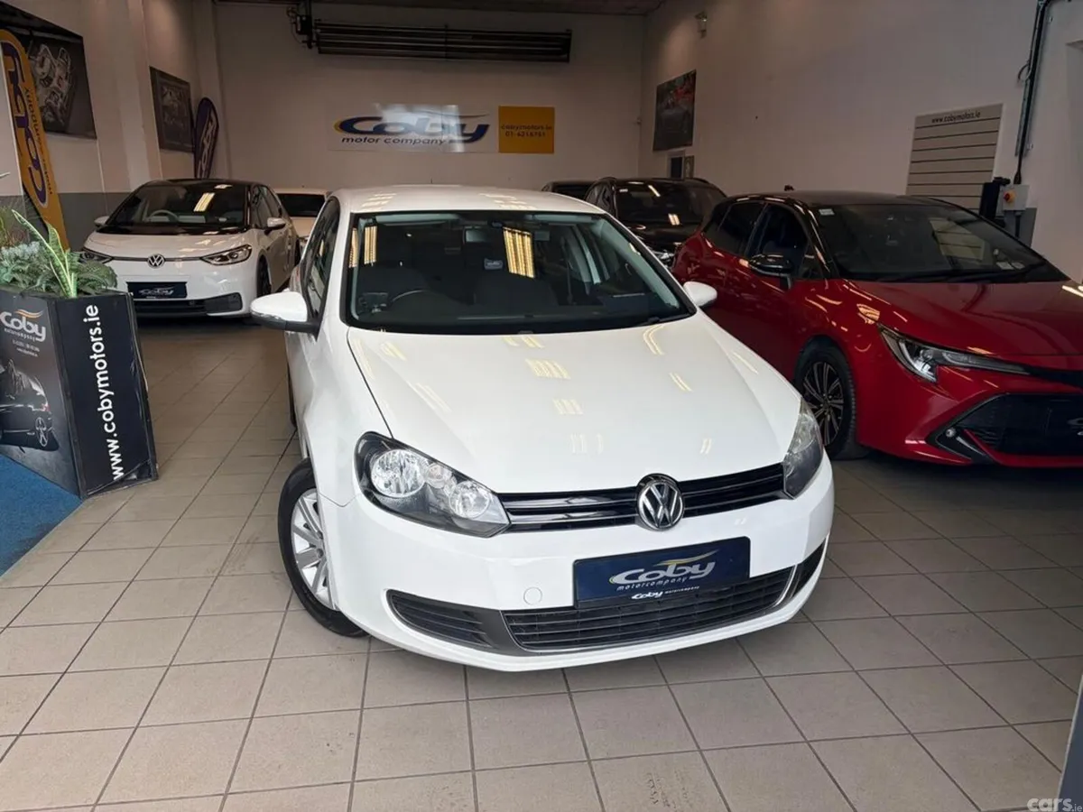 Volkswagen Golf Hatchback, Petrol, 2013, White