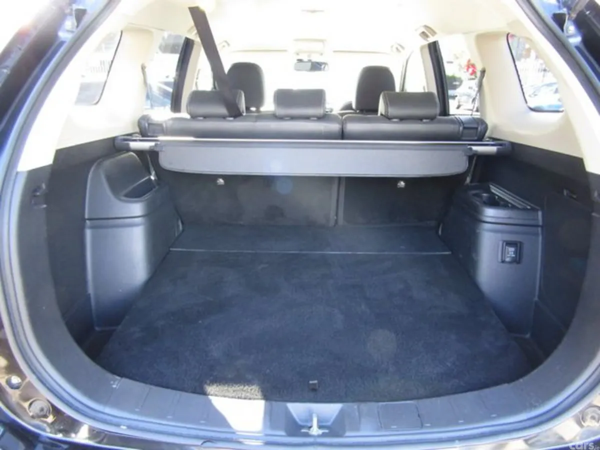 Mitsubishi Outlander Estate, Petrol Plug-in Hybrid, 2017, Black