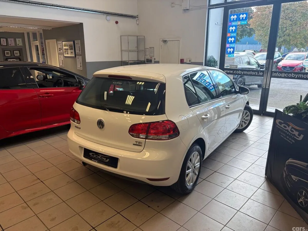 Volkswagen Golf Hatchback, Petrol, 2013, White