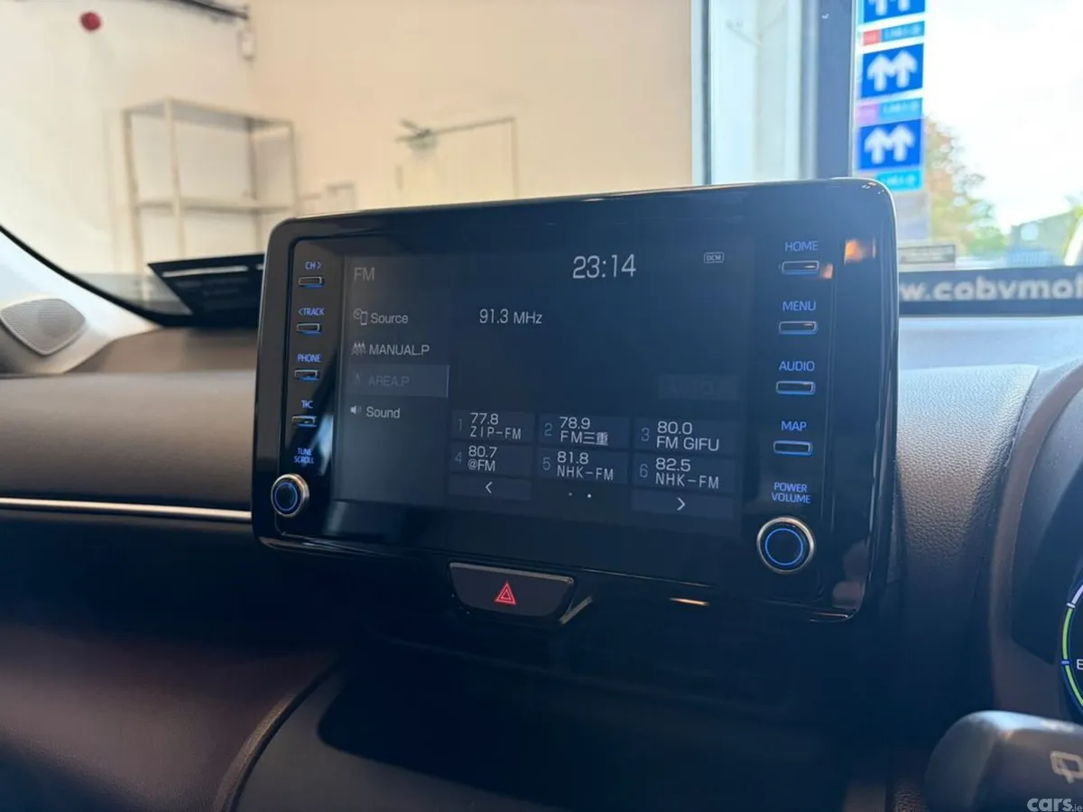 Toyota Yaris Cross Estate, Petrol Hybrid, 2021, Black