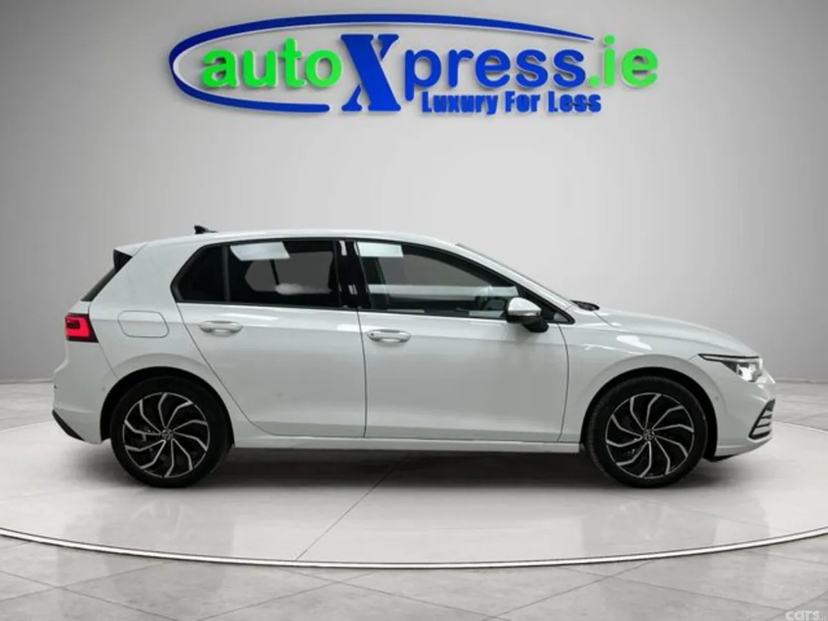 Volkswagen Golf Hatchback, Diesel, 2022, White
