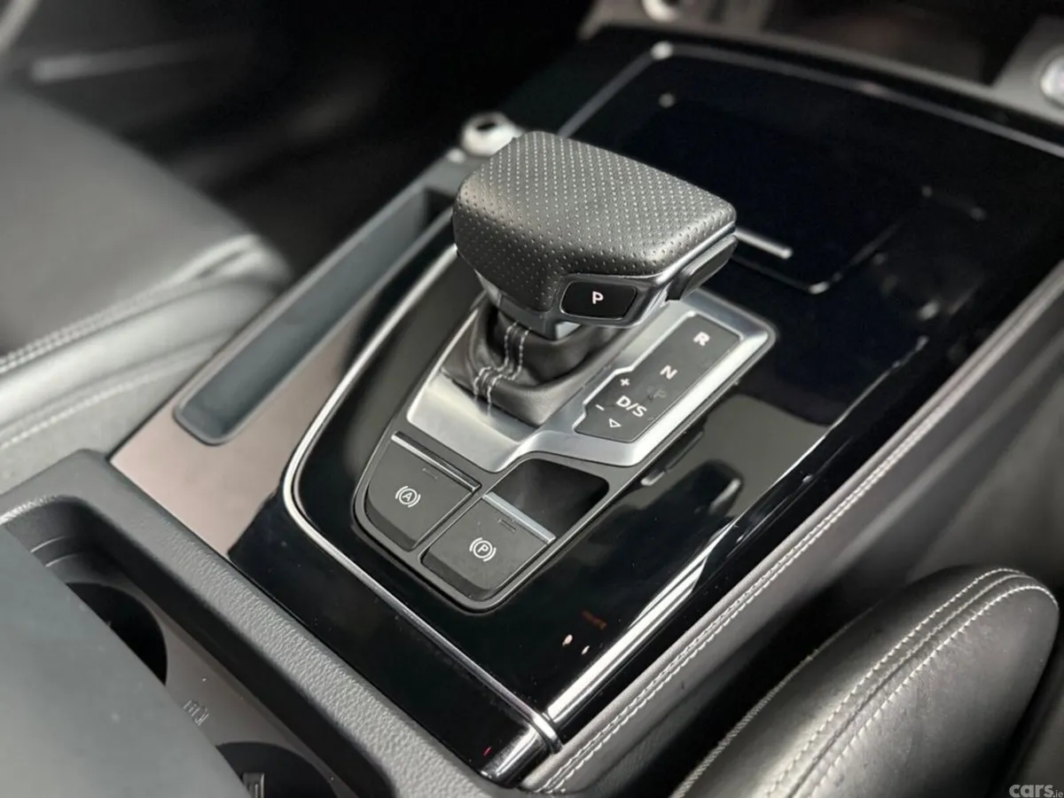 Audi Q5 SUV, Petrol Plug-in Hybrid, 2023, Black