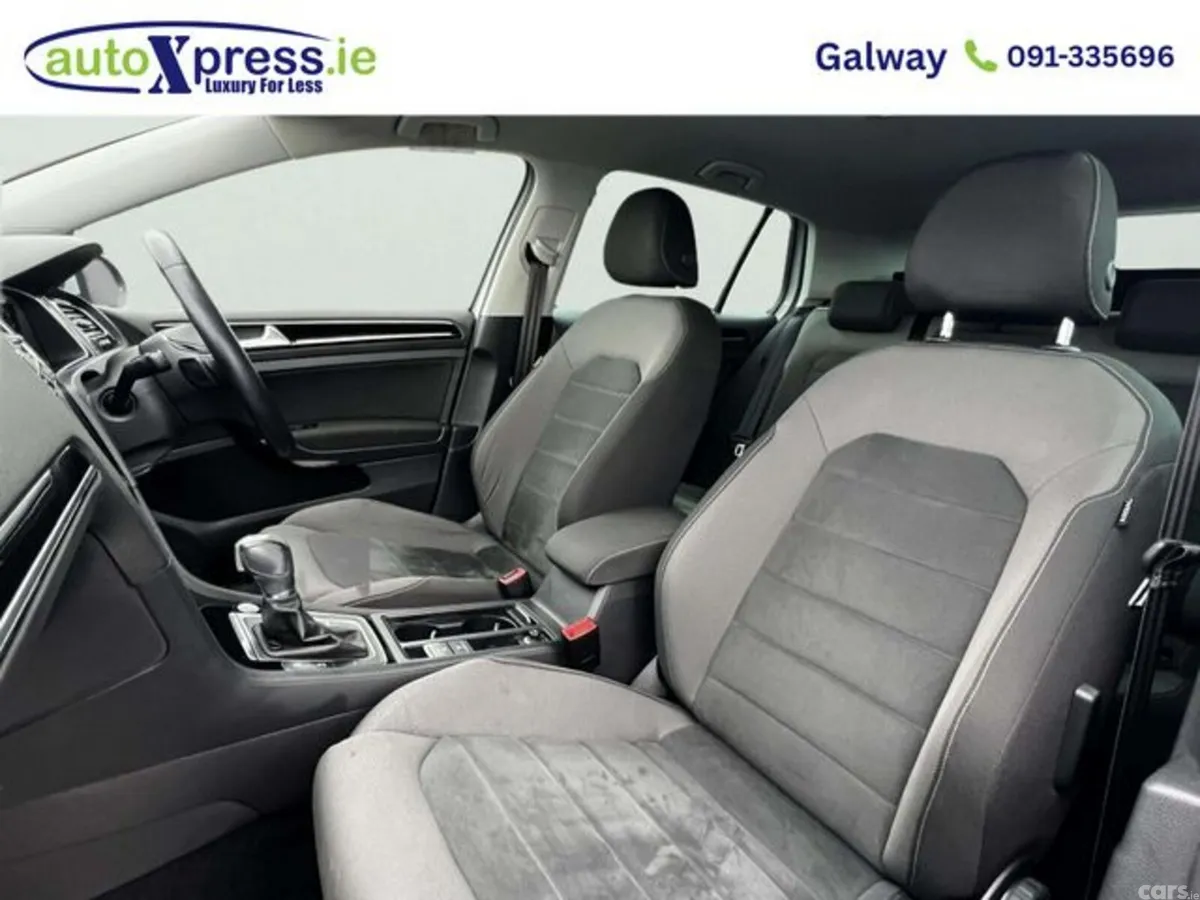 Volkswagen Golf Hatchback, Petrol, 2019, White