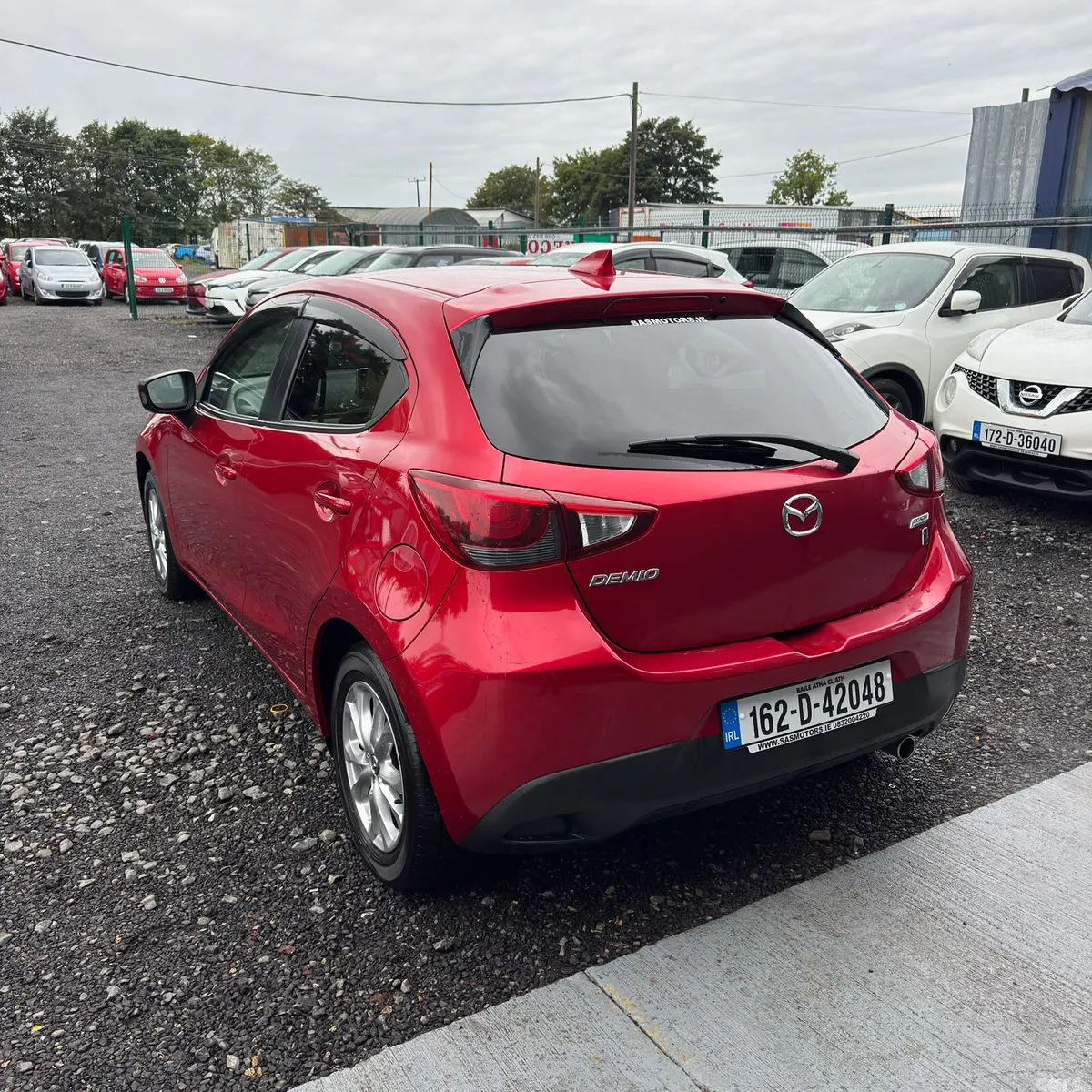 Mazda Demio Hatchback, Petrol, 2016, Red