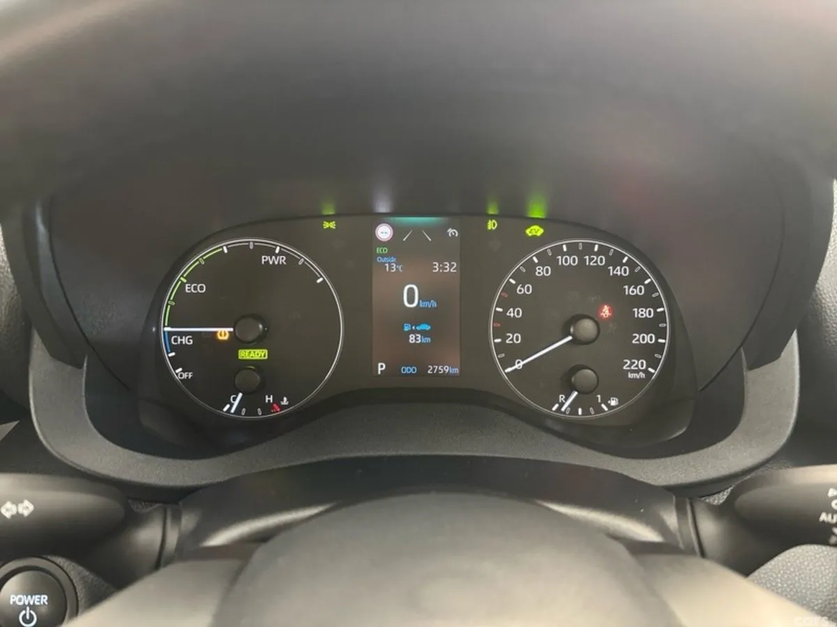 Toyota Yaris Hatchback, Petrol Hybrid, 2024, Bronze
