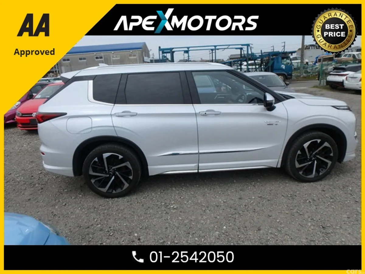 Mitsubishi Outlander MPV, Petrol Plug-in Hybrid, 2022, White
