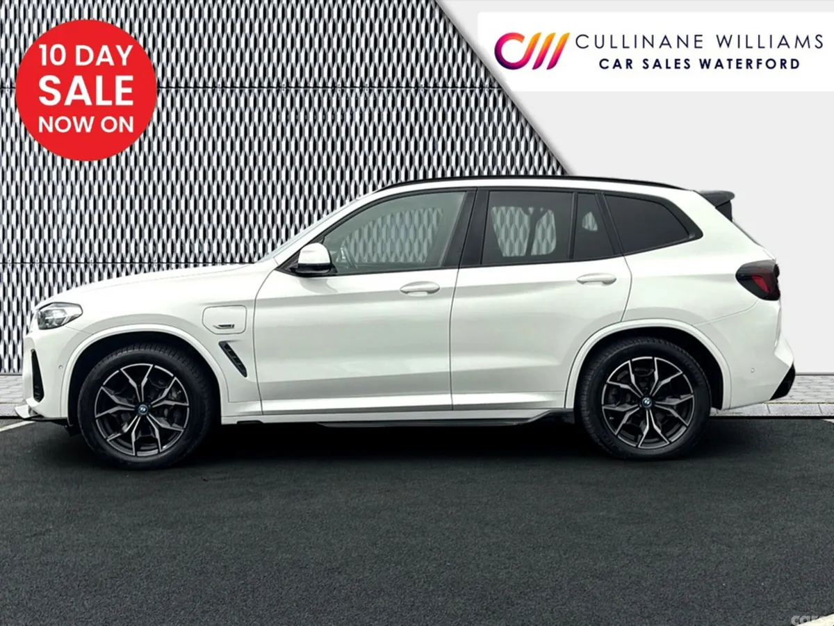 BMW X3 SUV, Petrol Hybrid, 2022, White