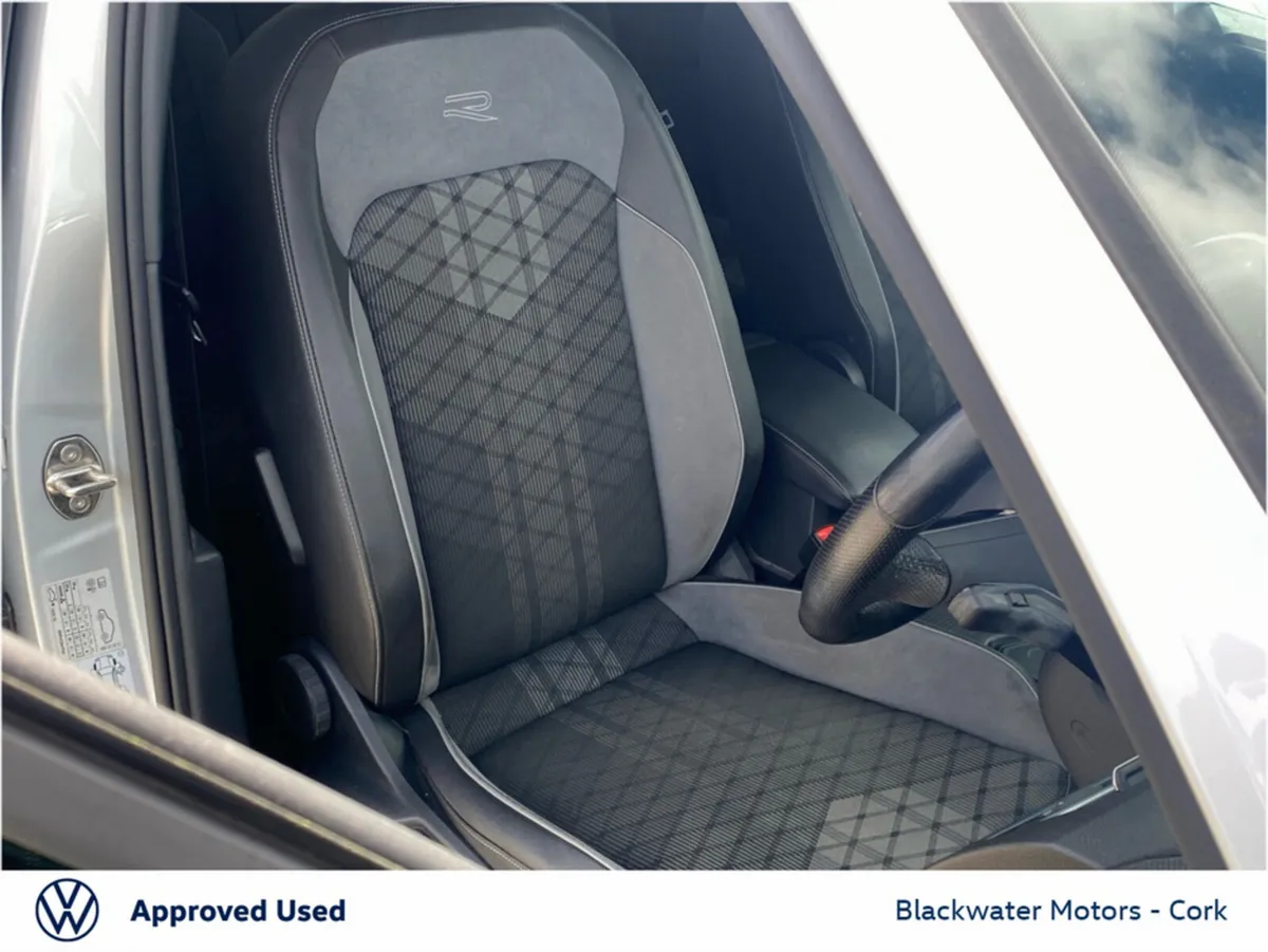 Volkswagen Tiguan Hatchback, Diesel, 2023, Grey