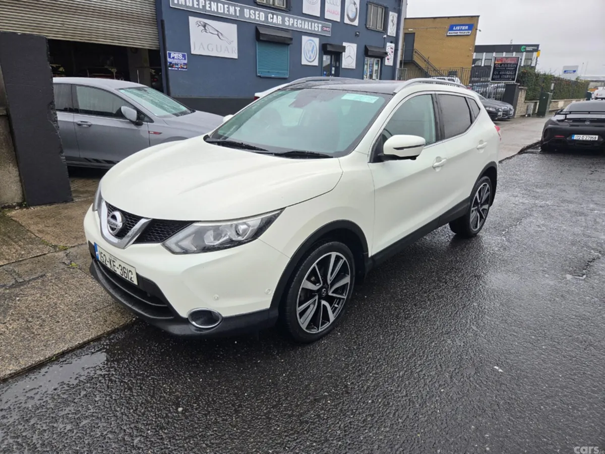 Nissan Qashqai MPV, Diesel, 2015, White