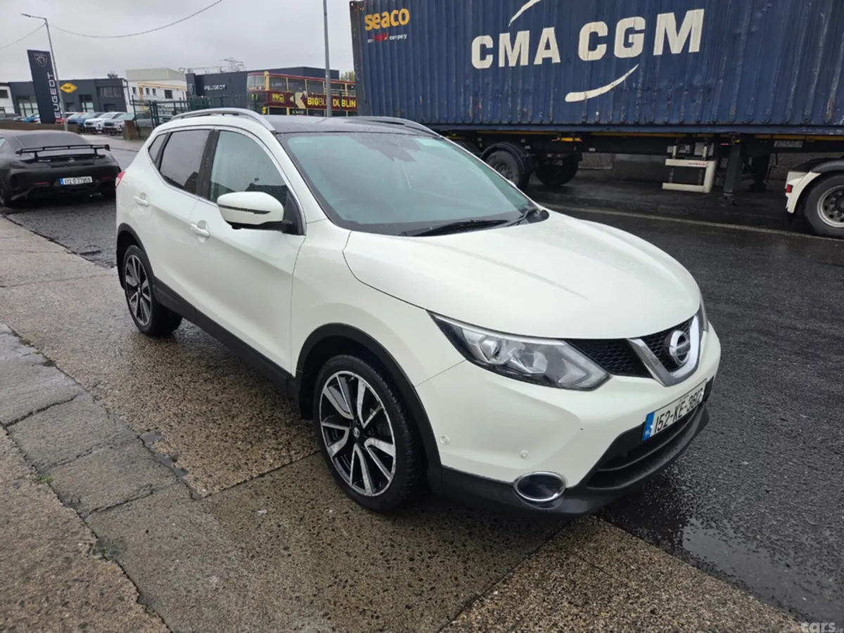 Nissan Qashqai MPV, Diesel, 2015, White