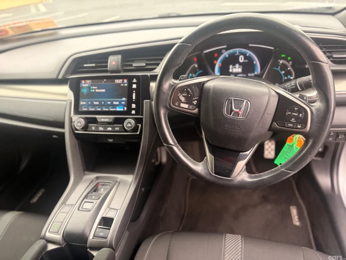 Honda Civic Hatchback, Diesel, 2021, Grey
