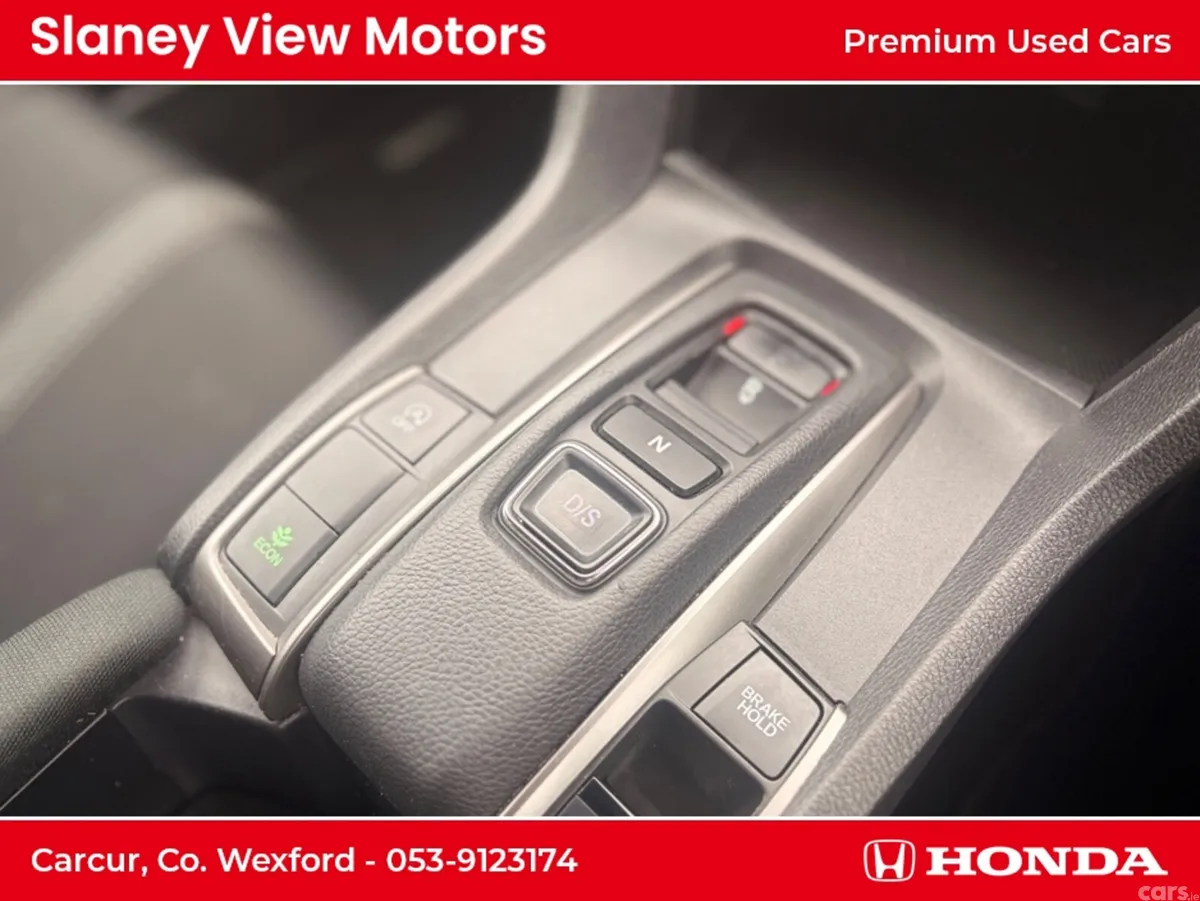 Honda Civic Hatchback, Diesel, 2021, Grey