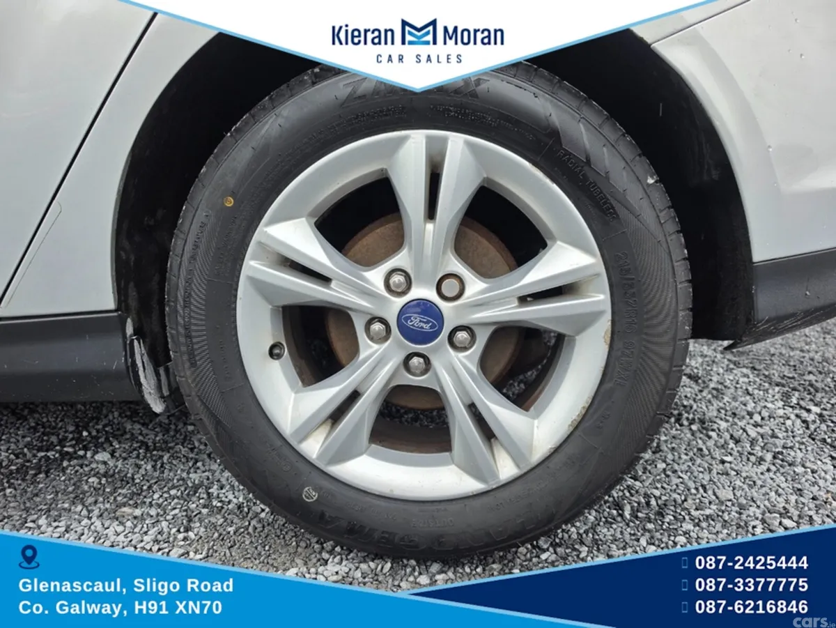 Ford Focus Hatchback, Diesel, 2014, Silver