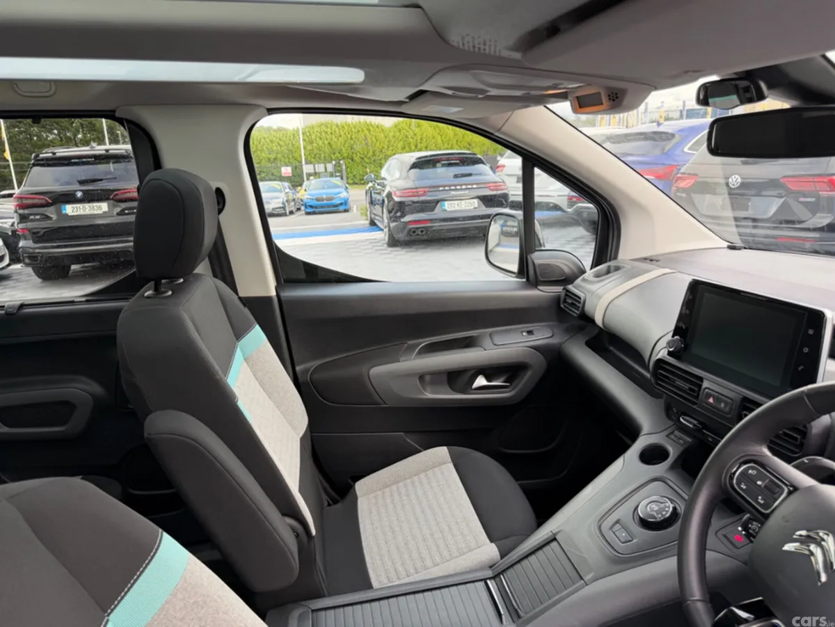 Citroen Berlingo Multispace MPV, Diesel, 2021, Beige