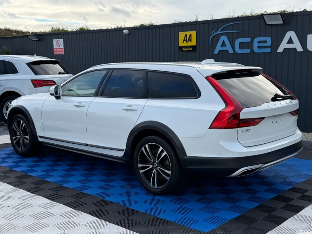 Volvo V90 Estate, Diesel, 2019, White