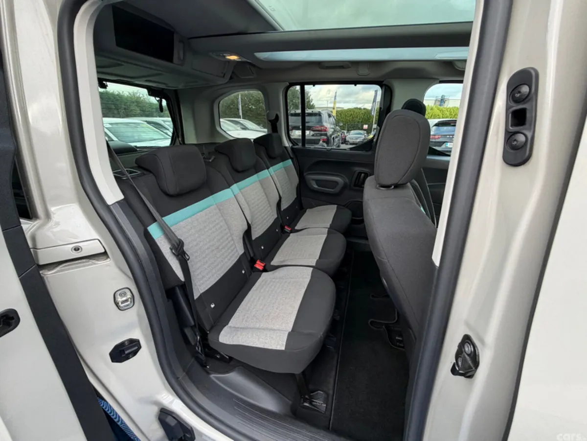 Citroen Berlingo Multispace MPV, Diesel, 2021, Beige