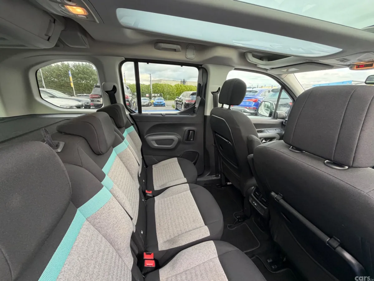 Citroen Berlingo Multispace MPV, Diesel, 2021, Beige