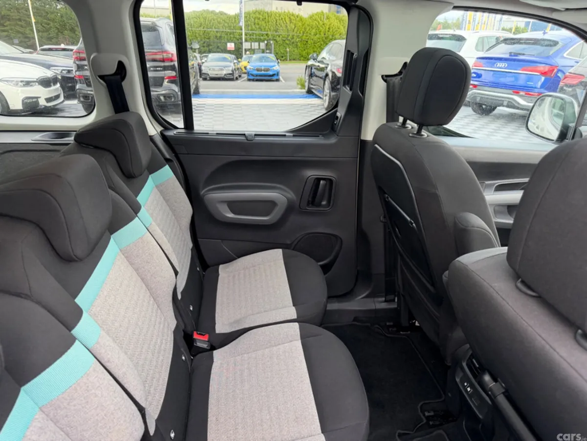 Citroen Berlingo Multispace MPV, Diesel, 2021, Beige