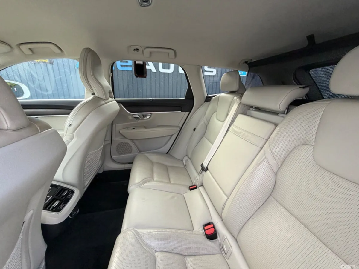 Volvo V90 Estate, Diesel, 2019, White
