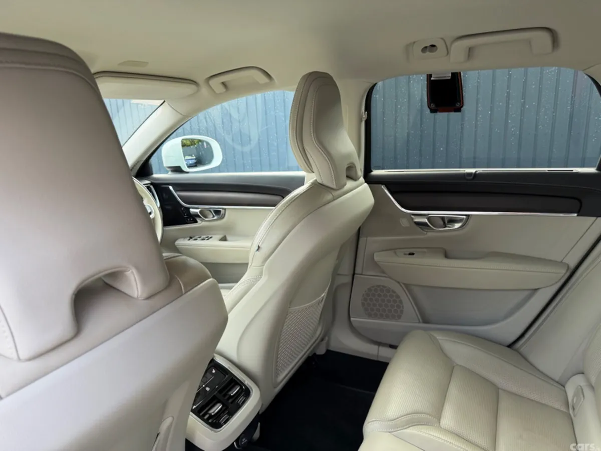 Volvo V90 Estate, Diesel, 2019, White