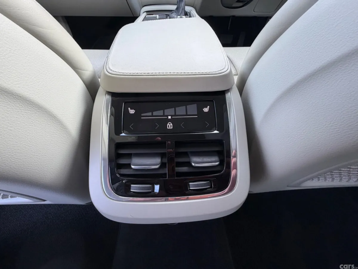 Volvo V90 Estate, Diesel, 2019, White