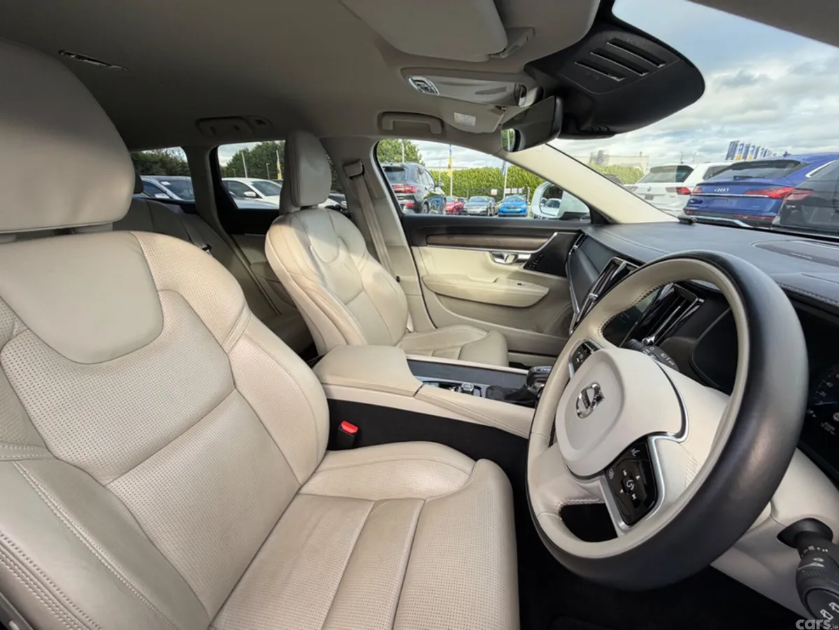 Volvo V90 Estate, Diesel, 2019, White