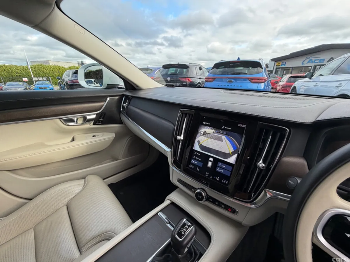 Volvo V90 Estate, Diesel, 2019, White