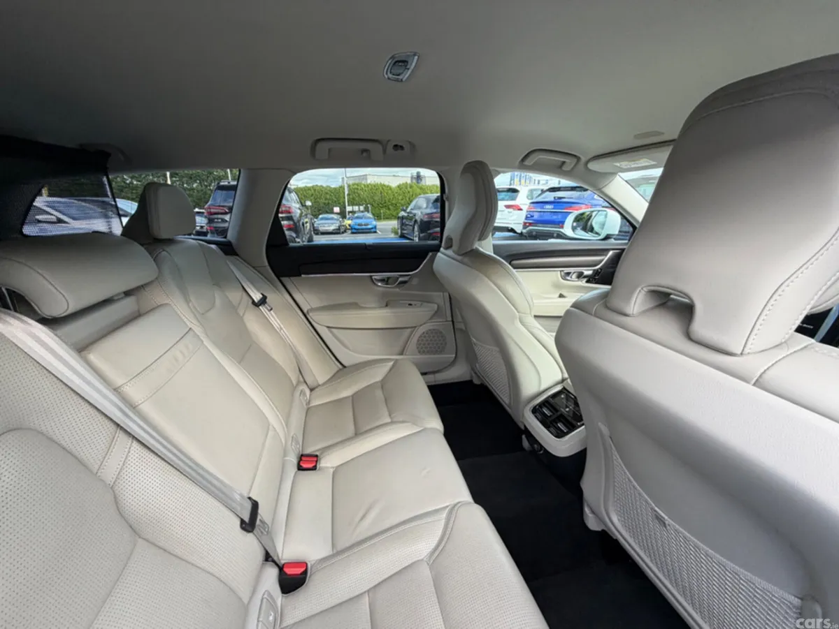 Volvo V90 Estate, Diesel, 2019, White