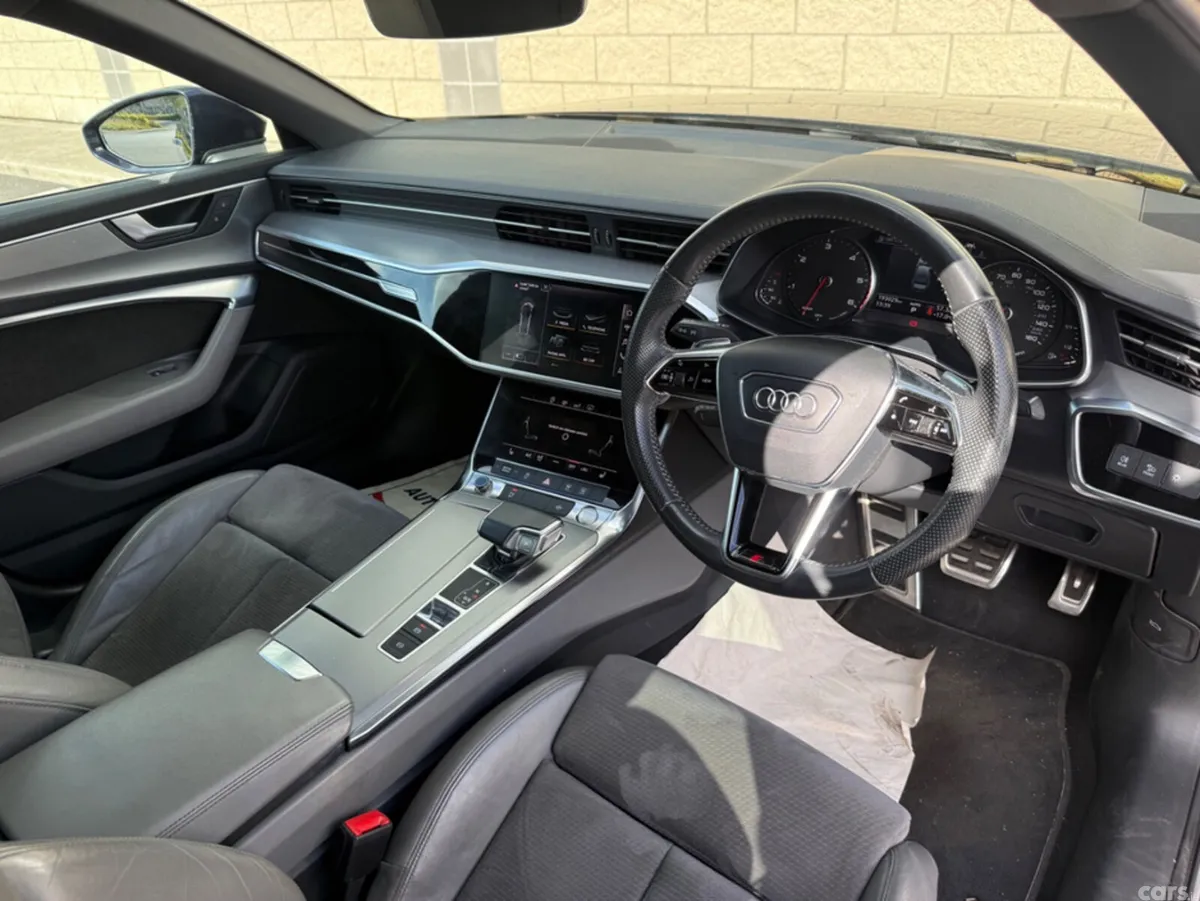 Audi A6 Saloon, Diesel, 2019, Blue