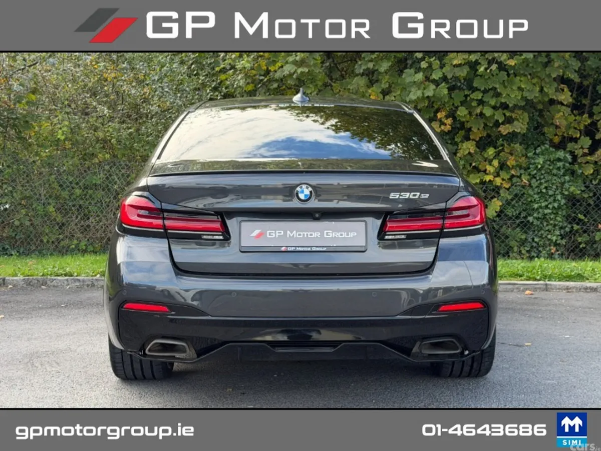 BMW 5-Series Saloon, Petrol Plug-in Hybrid, 2021, Grey