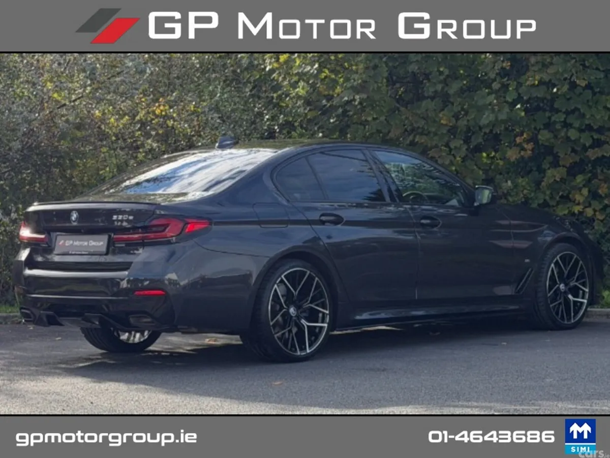 BMW 5-Series Saloon, Petrol Plug-in Hybrid, 2021, Grey