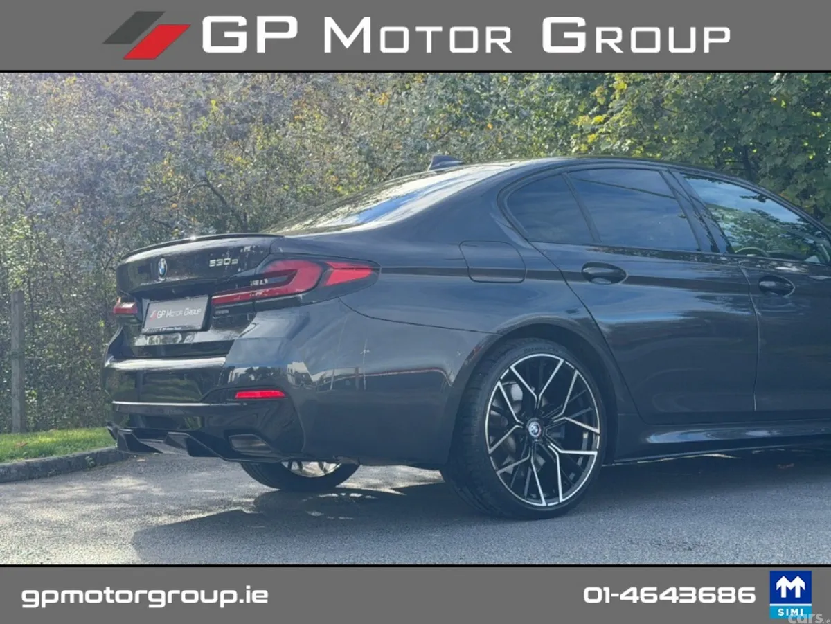 BMW 5-Series Saloon, Petrol Plug-in Hybrid, 2021, Grey