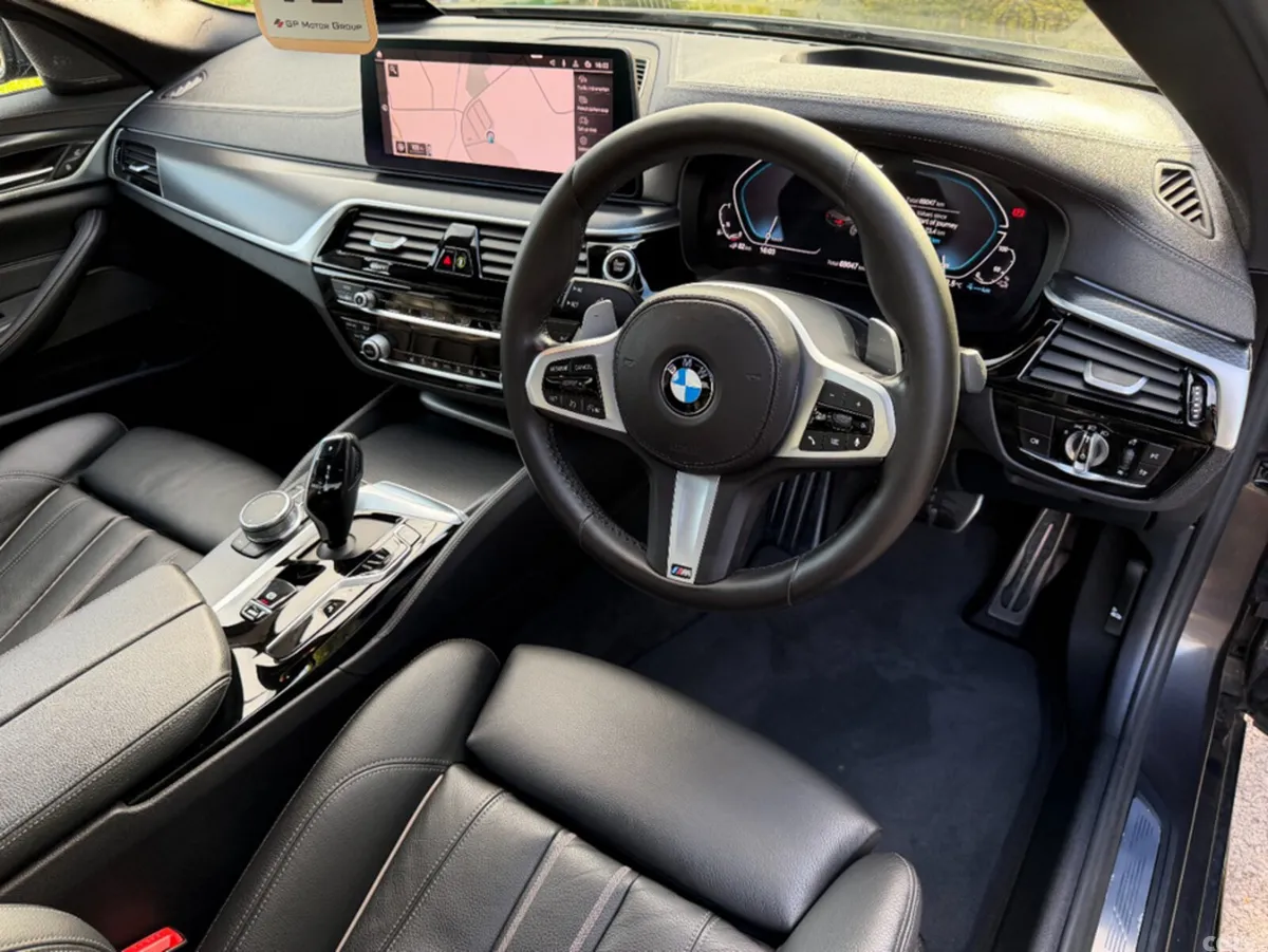 BMW 5-Series Saloon, Petrol Plug-in Hybrid, 2021, Grey