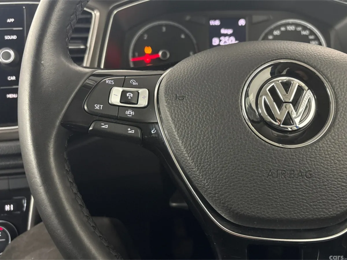 Volkswagen T-Roc Estate, Diesel, 2019, Blue