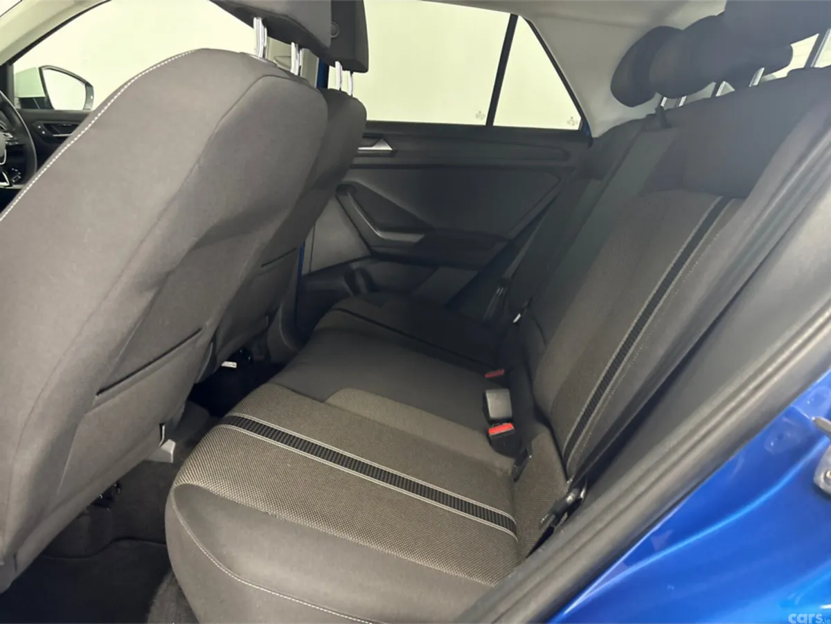 Volkswagen T-Roc Estate, Diesel, 2019, Blue