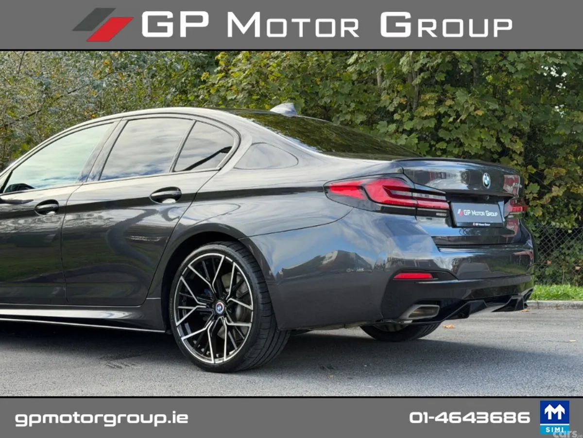 BMW 5-Series Saloon, Petrol Plug-in Hybrid, 2021, Grey