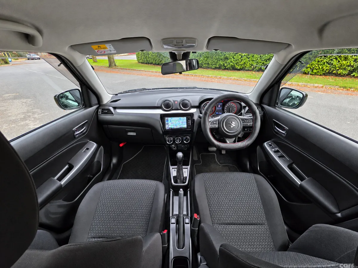 Suzuki Swift Hatchback, Petrol, 2021, Black