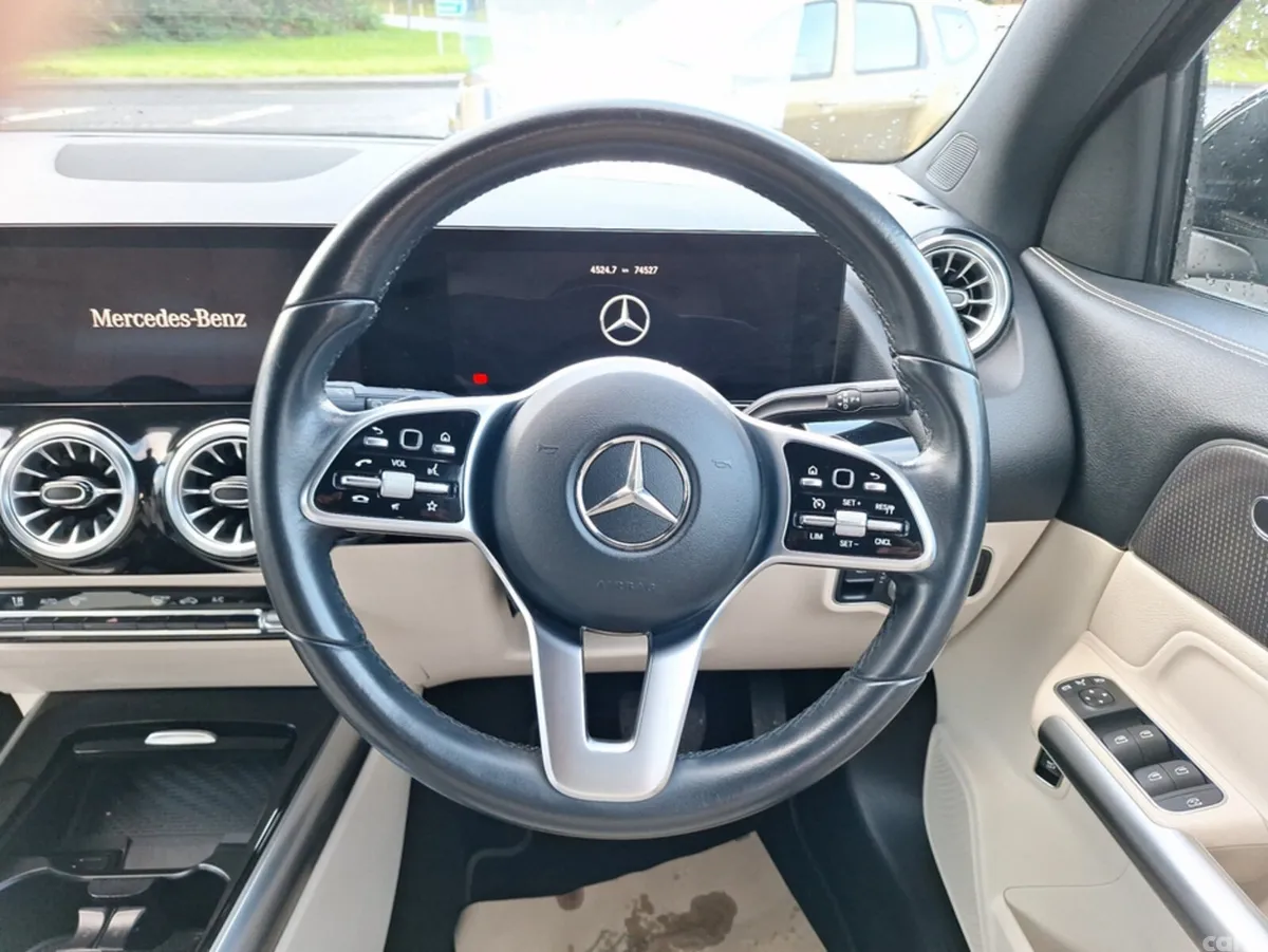 Mercedes-Benz GLA SUV, Diesel, 2023, Black