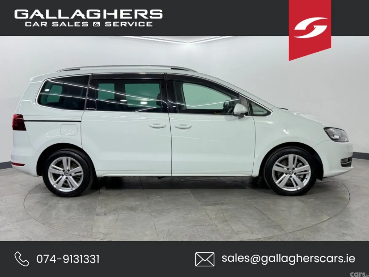 Volkswagen Sharan MPV, Petrol, 2021, White