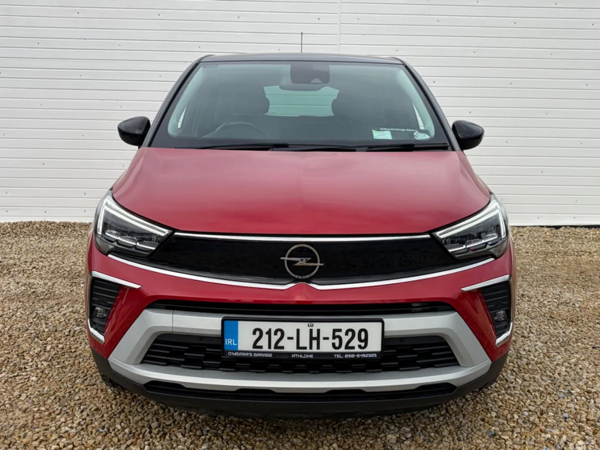 Opel Crossland MPV, Petrol, 2021, Red